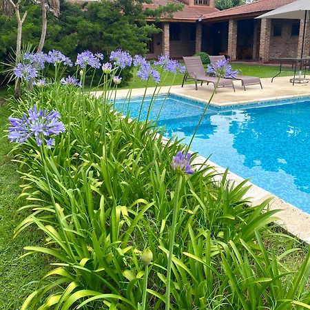 Casa Quinta En Gonnet Villa Manuel B. Gonnet ภายนอก รูปภาพ