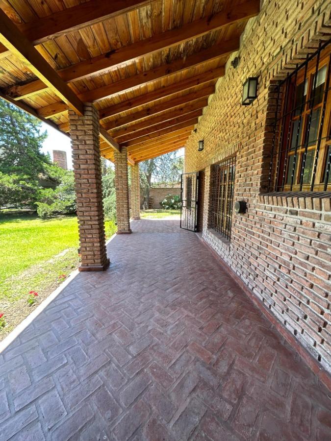 Casa Quinta En Gonnet Villa Manuel B. Gonnet ภายนอก รูปภาพ